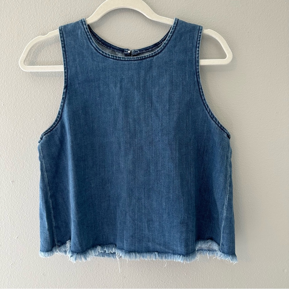 Aerie (Medium) Sleeveless Chambray Open Back Top